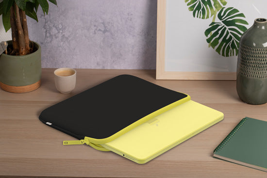 MacBook Sleeve NEO Basics ²Life Perfect Fit Black / Lemon