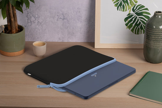 MacBook Sleeve NEO Basics ²Life Perfect Fit Black / Earth
