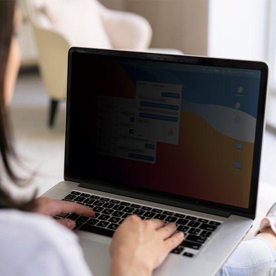 Privacy Film MacBook Air 13" (M2 / M3 / M4) – Matte Finish, Magnetic Installation, Privacy View